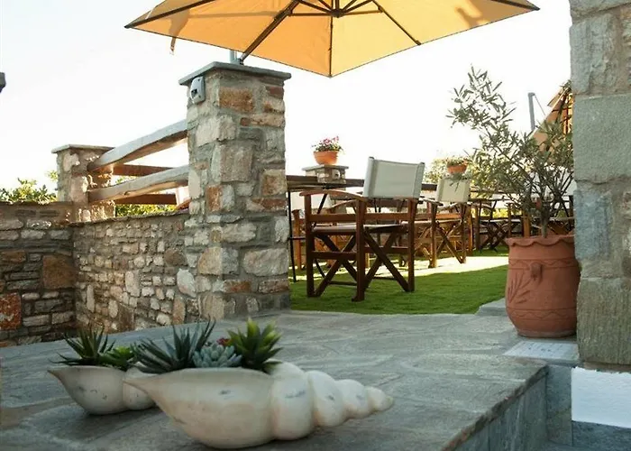 Konukevi Elaion Terra Boutique 4*